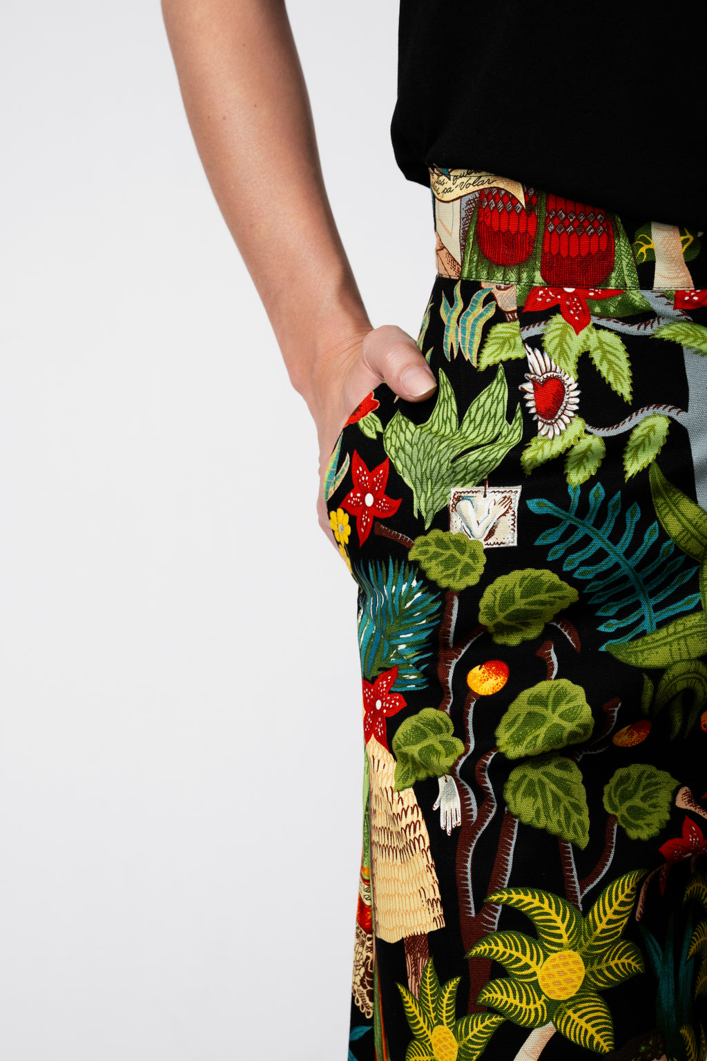 Frida Garden – Black